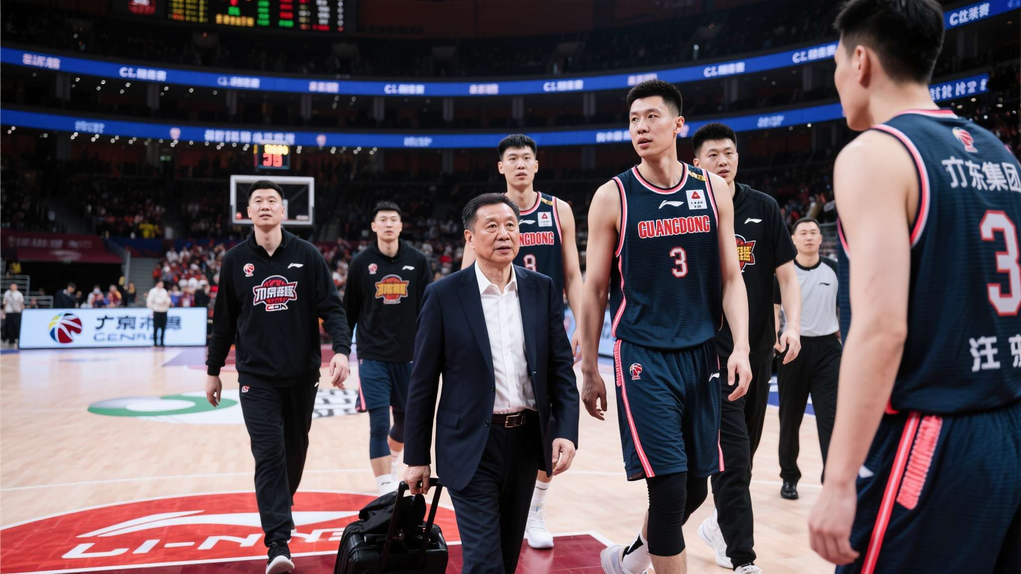 京粤大战G3时间定了!广东已全队抵达北京,宏远陈老板也随队出征 京粤大战G3时间定了!广东已全队抵达北京,宏远陈老板也随队出征